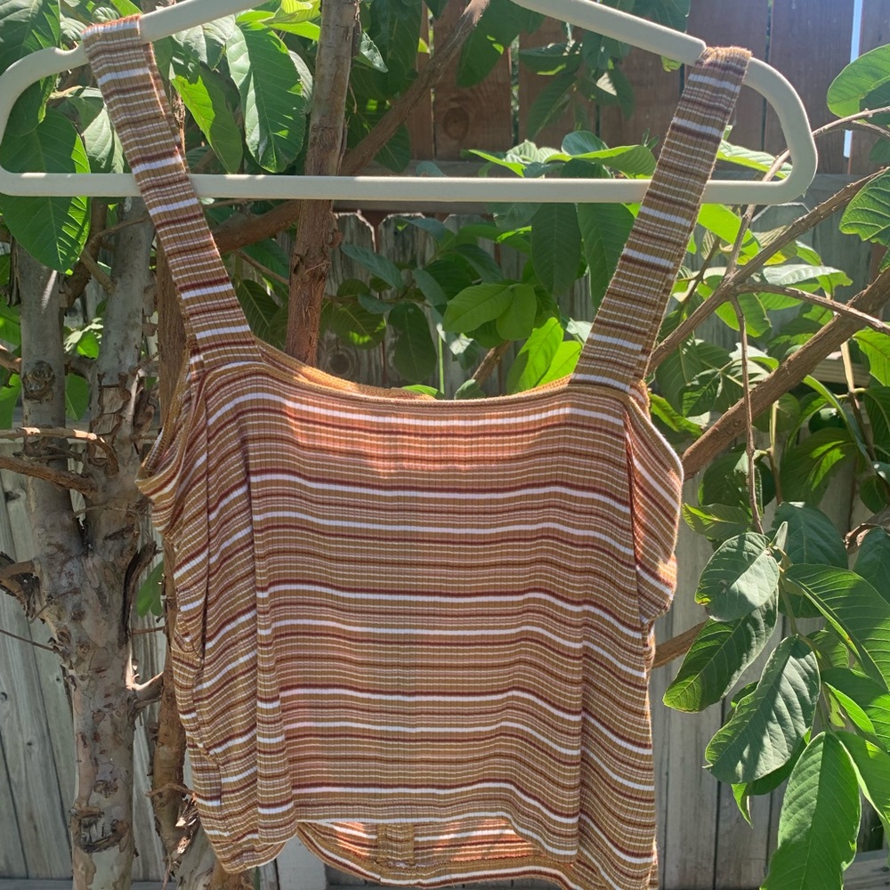 Stripped Crop Top - Picture 4 of 4